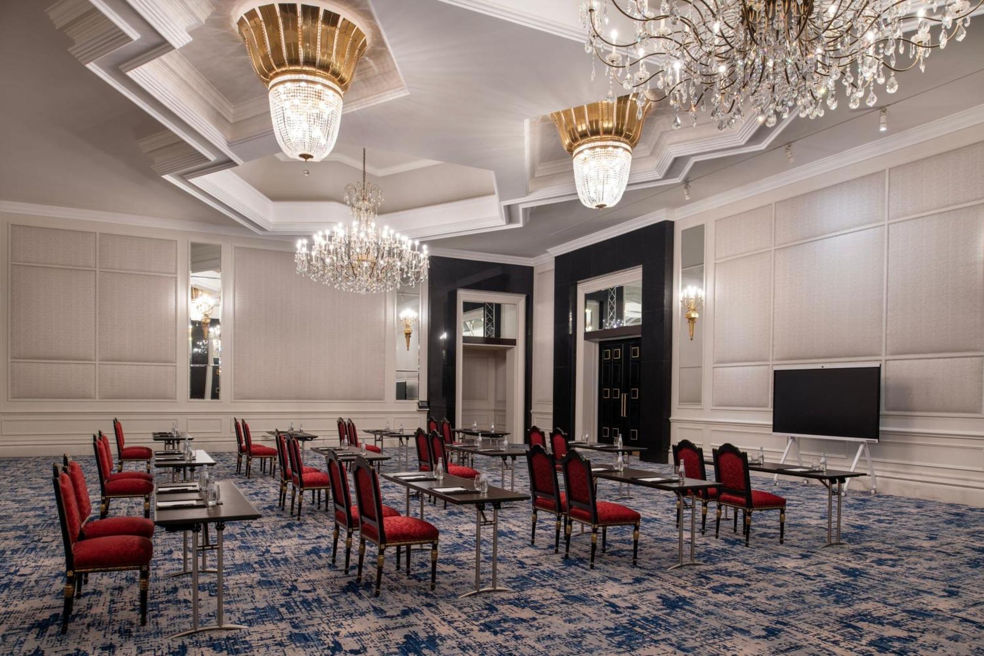 The Ritz-Carlton, Doha Hotel Ngoại thất bức ảnh The ballroom