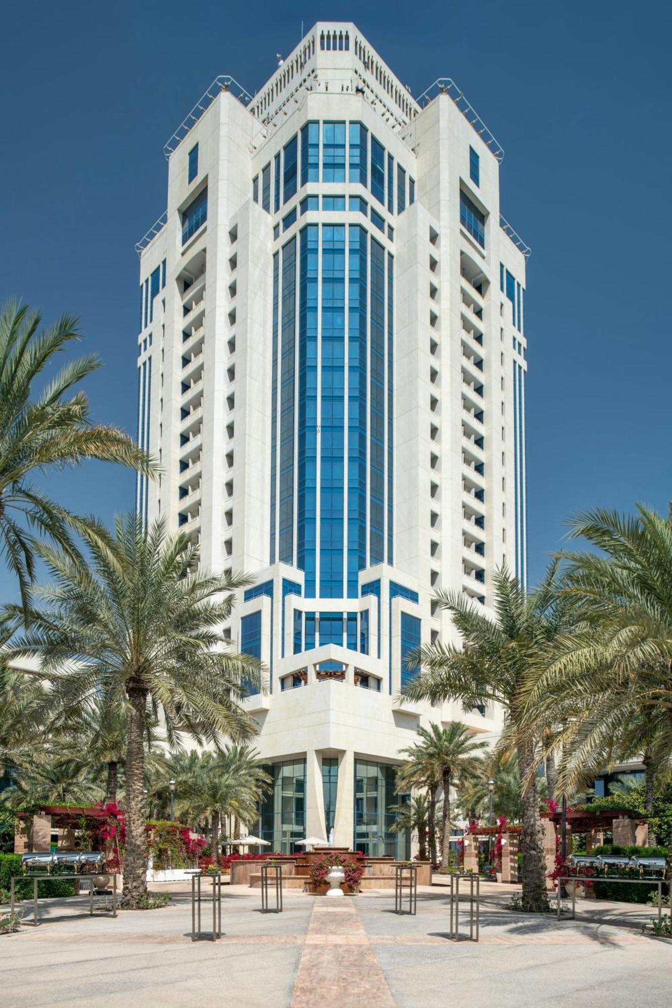 The Ritz-Carlton, Doha Hotel Ngoại thất bức ảnh The Palm Jumeirah